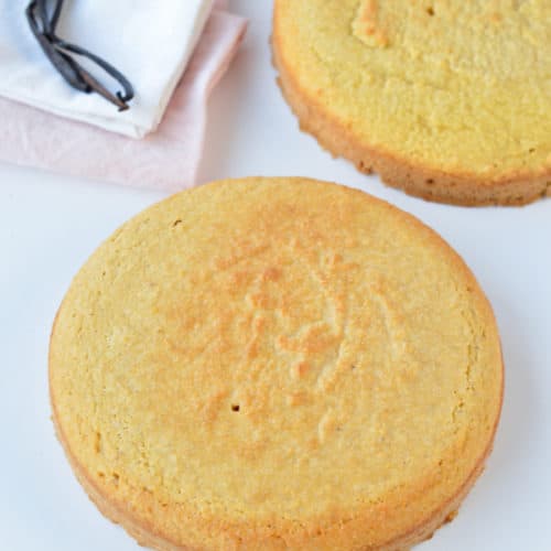 Keto vanilla almond flour cake