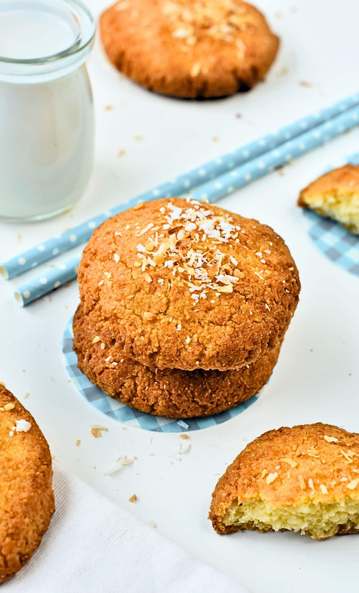 Keto Coconut Cookies