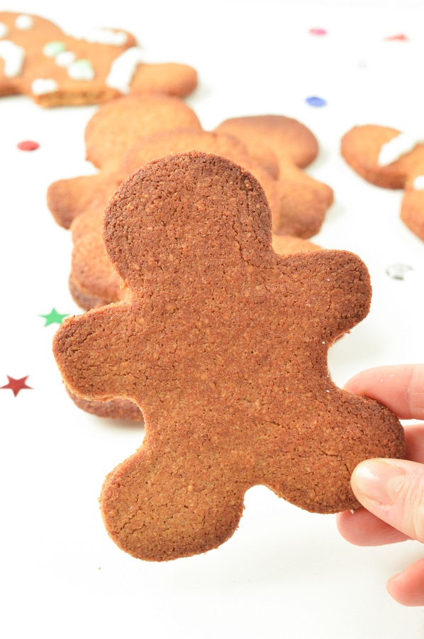 Easy Gingerbread Cookies (Healthy & So Good!)