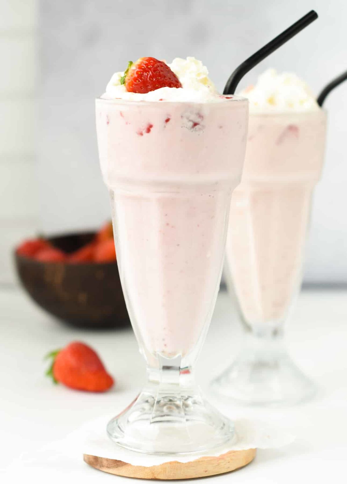 Strawberry milkshake | ♥Calories in Strawberry Milkshake