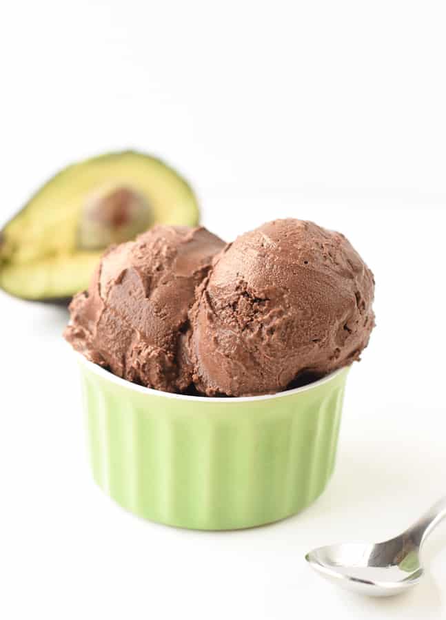 Avocado Ice Cream {Easy & Creamy!} –